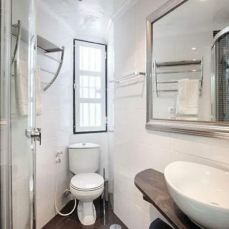 Bmyguest - Principe Real Galeria Lisboa